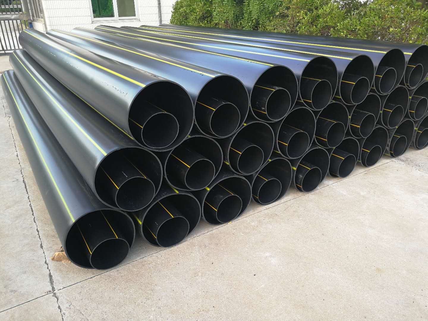 HDPE船用保温管材 HDPE船用保温管